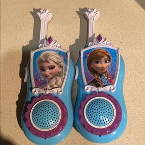 Frozen walkie talkies